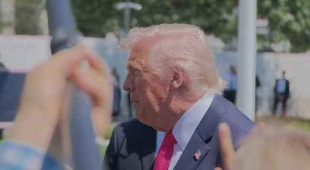 Trump’s Marine One Gaggle: Fear, Flattery, and the Iran Nuclear Pivot