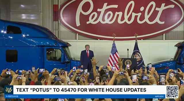 Trump’s Three-Stop Midterm Swing: What He Said in Denton, Durant and Mobile